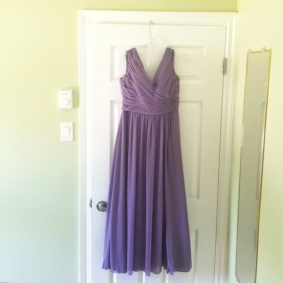 Gather & Gown Dresses & Skirts - Gather & Gown Chiffon Gown